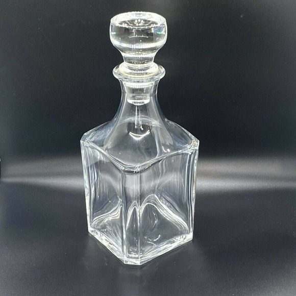 Heavy Clear Glass Crystal Square Liquor Decanter Mancave Bar 10" - Picture 1 of 11